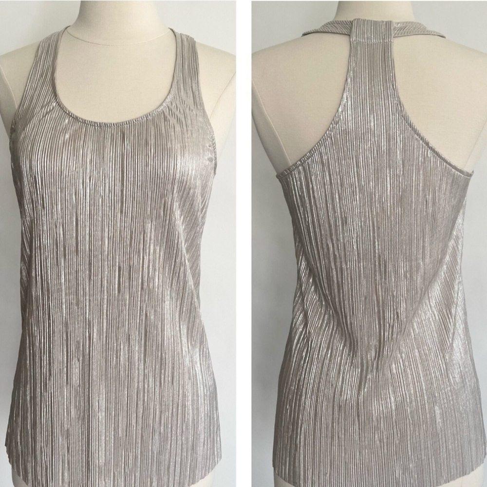 Outback Red Crinkled Gold Shimmer Metallic Racerback Tank Top - Size Medium